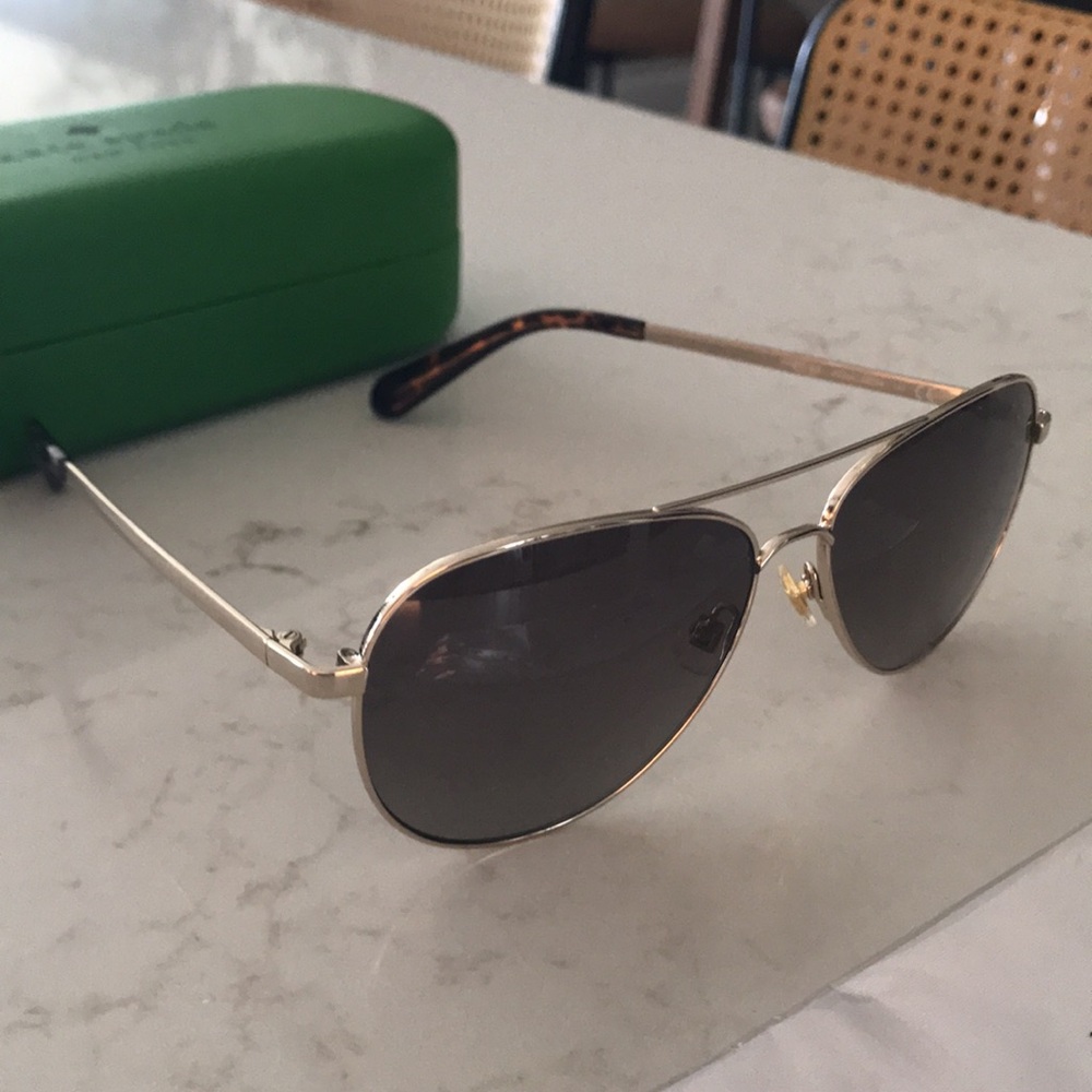 New in box Kate Spade Varese Aviator Sunglasses Gray Lenses gold & tortoiseshell - Picture 2 of 15